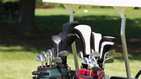 Will rental clubs mess up your golf swing? | Fully Equipped Mailbag