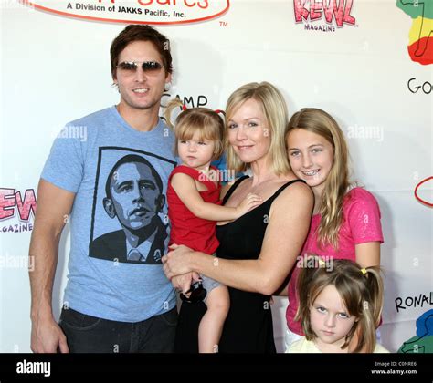 Peter Facinelli And Family