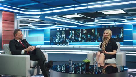 Interview Famous People 的图像结果