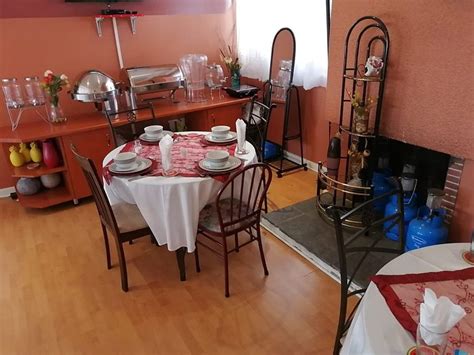 TWIN LODGE UMTATA (Mthatha) - Hotel Reviews & Photos - Tripadvisor