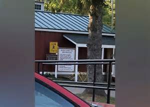 Anna Ben blends classic charm with effortless style