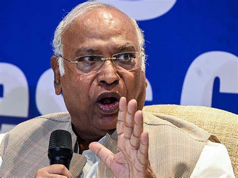 Lok Sabha polls: Congress appoints Presidents for seven districts in ...