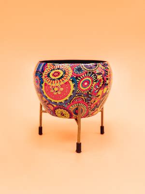 KYARI Radiant Multicolour Metal Pot with Stand, Rust-Free Powder ...