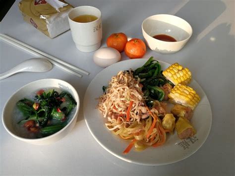 JIAYI HOTEL（GUANGZHOU GANGDING SUBWAY STATION SHOP） - Hotel Reviews ...