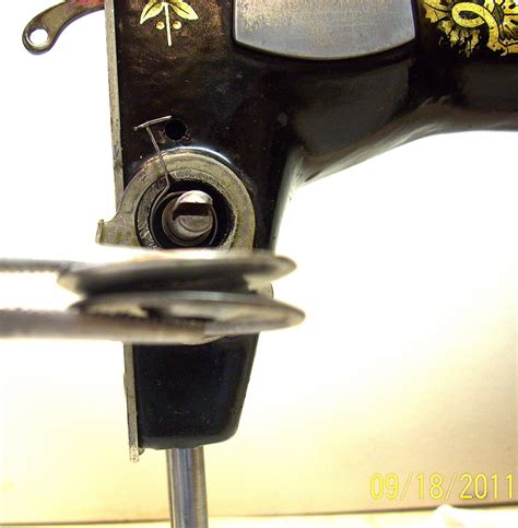 Singer Overlocker Tension Problems 的图像结果