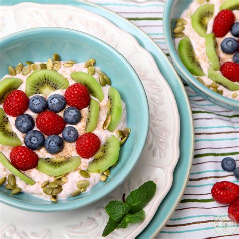 Banana Yogurt Fruit Breakfast Bowl - Colorful Recipes