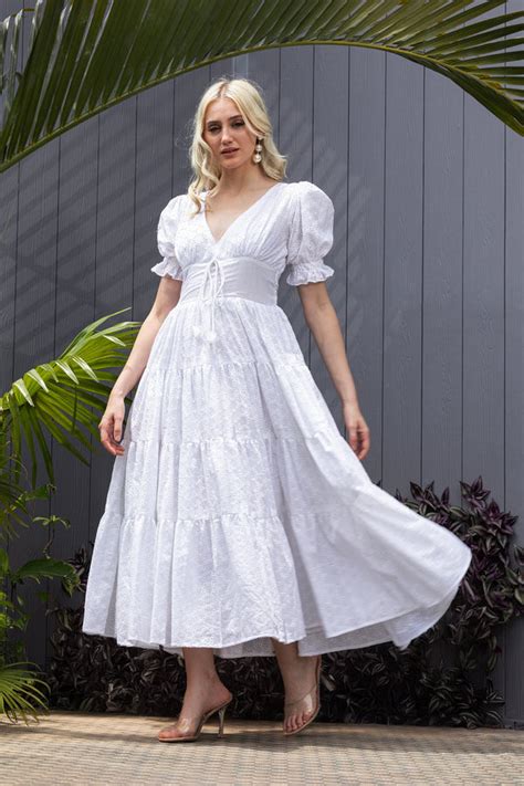 Women Solid White V-Neck Puff Sleeves Front & Back Tie-Up Schiffli ...