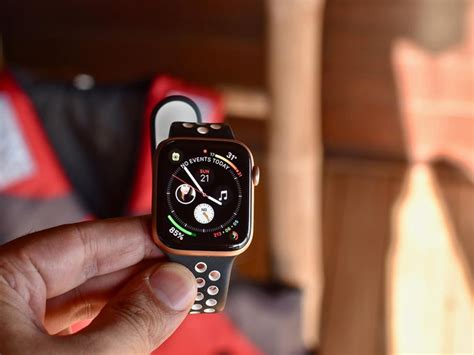 5 Instances When The Apple Watch Saved Lives & Proved It's More Than ...