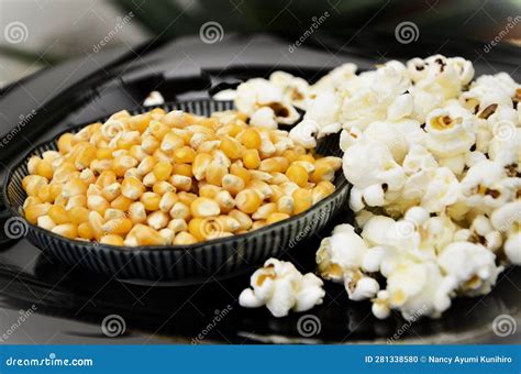 Zea Mays Everta on the Plate and Ready-made Popcorn on the Plate Stock ...
