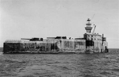 Fort Drum, The Unsinkable Concrete 'Battleship' of Manila Bay | War ...