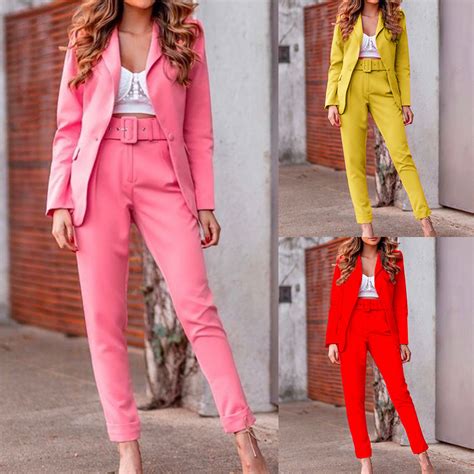 Business Suits for Women 的图像结果