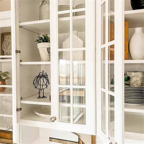 31 White Cabinets With Glass Doors You Need in Your Home