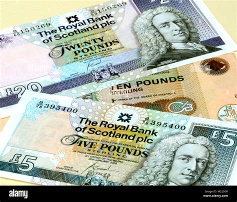 Scottish bank notes hi-res stock photography and images - Alamy