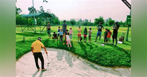 Learn Golfing Basics at the HGC Ladies Golf Camp | LBB