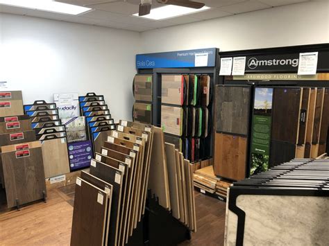Visit Our Flooring Showroom in Saint Louis, MO | Reinhold Flooring
