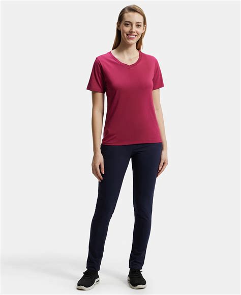 Buy Super Combed Cotton Rich Fabric Relaxed Fit V-Neck Half Sleeve T ...
