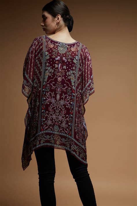 Wine Color Short Farasha– Asmairaa