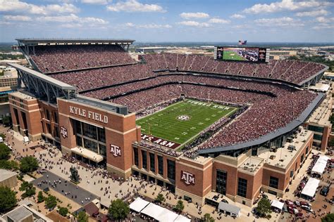 Kyle Field Stadium | Seating Capacity, Records & SEC Ranking
