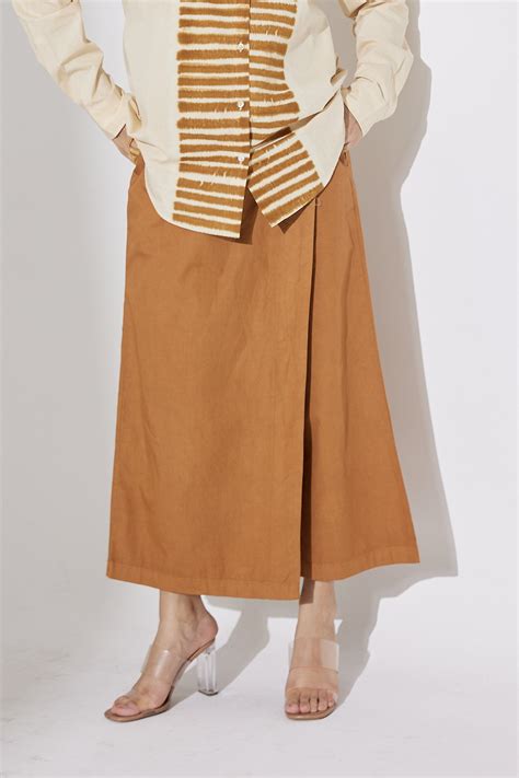 Tan Wrap Detail Pants – Dorabi