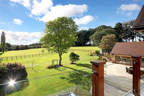 Inside £5.5m Buckinghamshire home that neighbours Ozzy and Sharon Osbourne - Buckinghamshire Live