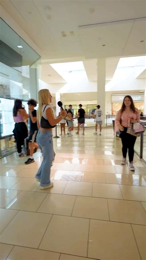 Claire Deyoe | I Bought Her Anything! @clairelizzyx | Instagram