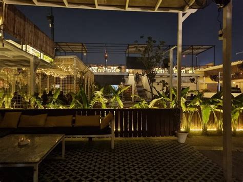 COURTYARD BY CAFE SOUL GARDEN, Gurugram (Gurgaon) - Restaurant Reviews ...