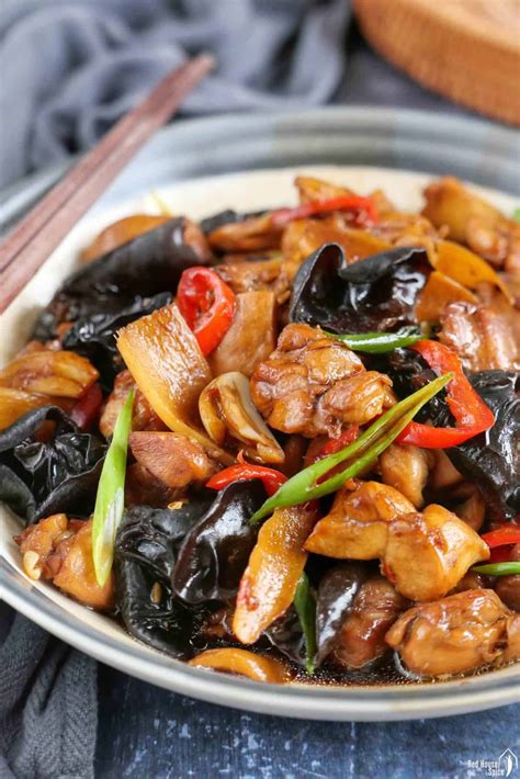 Ginger Chicken (老姜鸡) | Recipe | Ginger chicken, Ginger recipes ...
