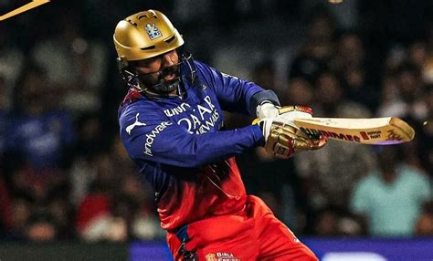 "Abhi leg spinner aaya, iska thank you hi hai" - Dinesh Karthik recalls ...