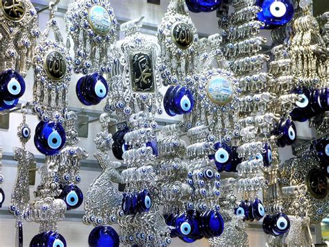 10 Best Souvenirs To Buy in Turkey for Family | Pickyourtrail