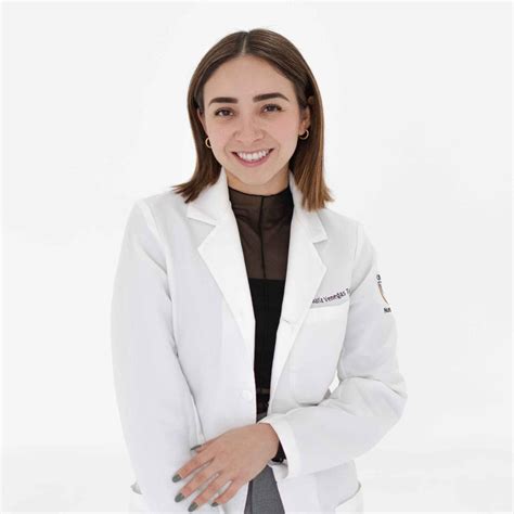 Karla Venegas - Nutrióloga