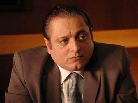 Actor Manoj Joshi, who is on his way to Delhi from Ahmedabad, said that ...