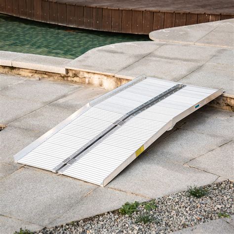 HOMCOM Textured Aluminum Folding Wheelchair Ramp, Portable Threshold ...