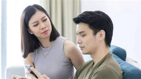 5 body language signs that reveal someone might dislike you