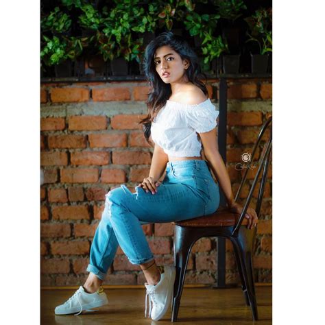 Photos: ఈషా రెబ్బా లేటెస్ట్ హాట్ ఫోటో షూట్.. | తెలుగు సినిమా వార్తలు ...