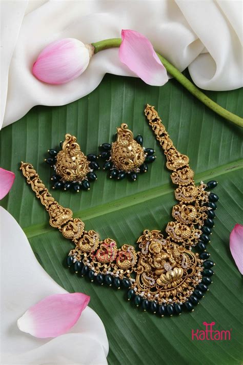 Nakshi - Antique Gold Goddess Bead Necklace - Kattam