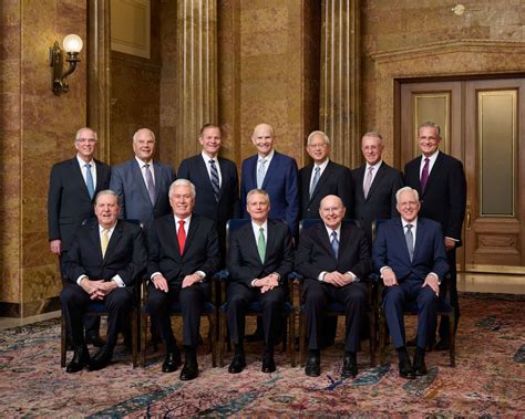 A New Group Photo of the Quorum of the Twelve Apostles Is Now Available ...