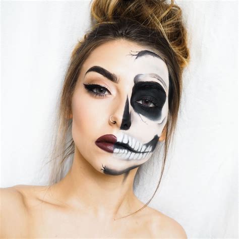 Skeleton Face