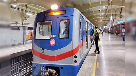 Kolkata Metro: পুজোর আগেই সুখবর, আরও বাড়ল মেট্রো! শনি-রবি কোন লাইনে ...