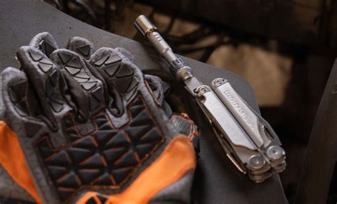 Leatherman Ratchet Driver lets multitools do the twist