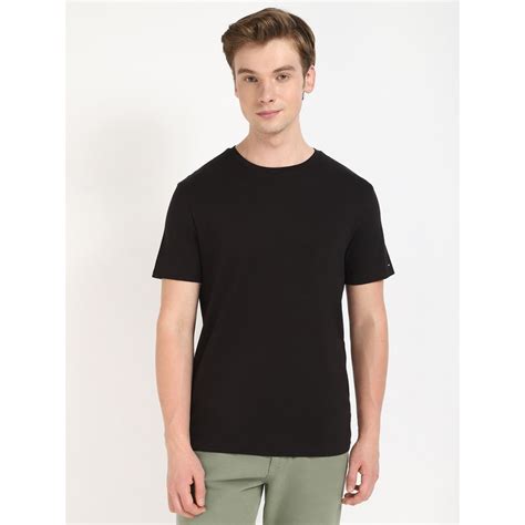 Buy Tommy Hilfiger Solid Regular-Fit Cotton T-Shirt Online