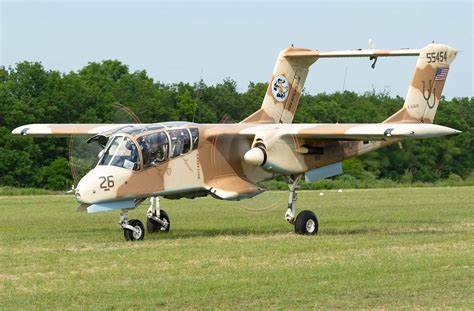 North American Rockwell OV-10 Bronco - Fly a jet fighter