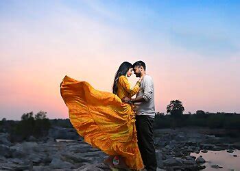 3 Best Wedding Photographers in Jhansi, UP - Expert Recommendations