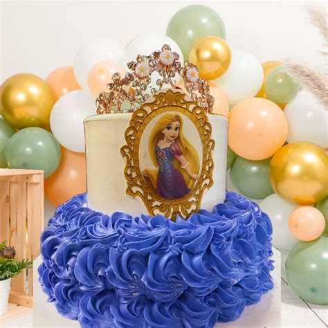 Buy Dream Doll Cake online - Doon Memories – Doon Memories The Baker