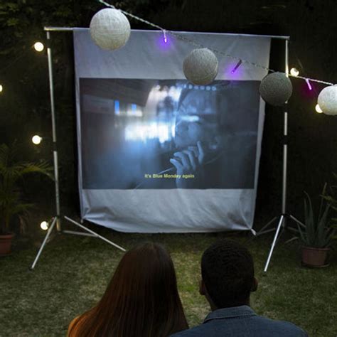 10 Must-Have Corporate Tech Gifts for Clients and Employees – BoxUp ...