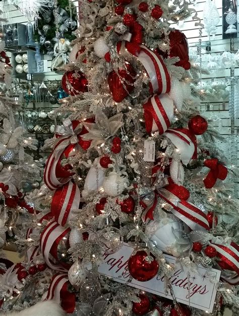 RALPH JONES DISPLAY (2025) All You Need to Know BEFORE You Go (with ...