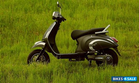 Pure EV epluto 7G price, specs, mileage, colours, photos and reviews ...