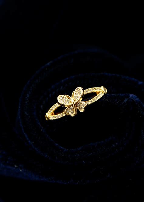 DESIGNER BUTTERFLY FINGER RING – Sonchafa