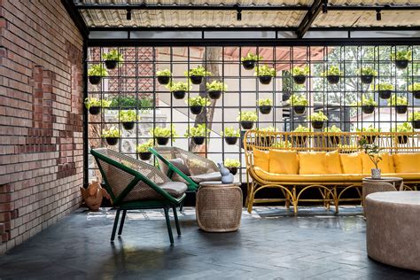 4 weekend homes in Pune that pay homage to nature and design ...