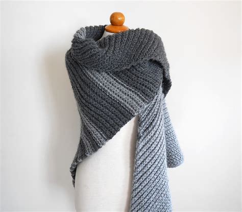 Quick Crochet Capelet Pattern 的图像结果