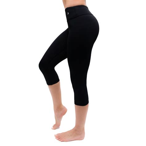Women's Compression Capris - Black | CompressionZ